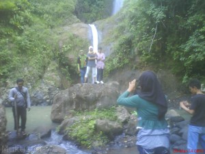 Wisata Curug Goa